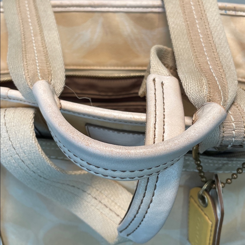 ππππCoach Cream Tote Bag - Picture 4 of 12
